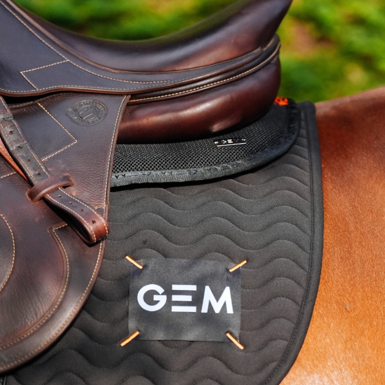 Tapis De Selle GEM Touc Touc Obstacle Noir