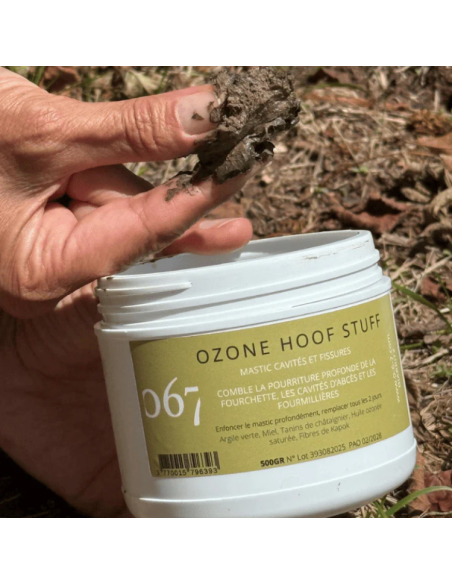 Mastic 067 Hoof Stuff