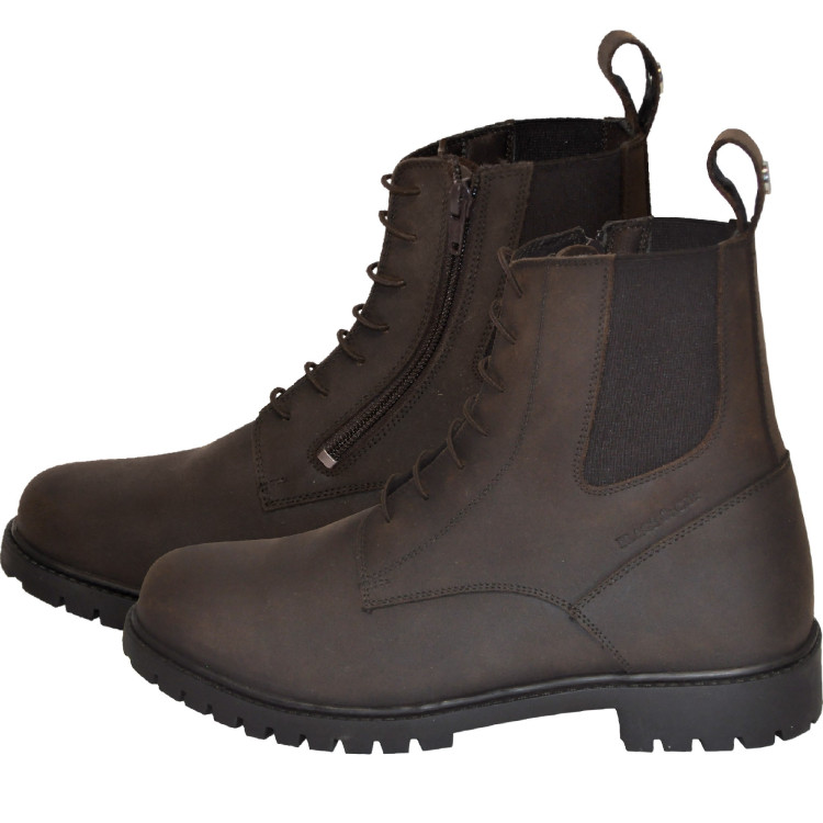 Boots Flags & Cup Sarentino