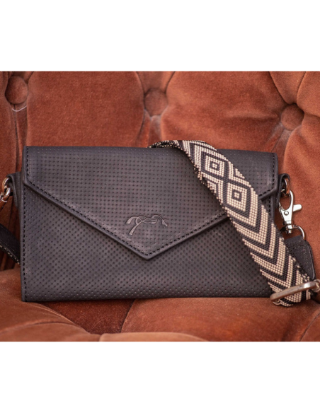 Pochette téléphone Pénélope cuir noir perforé