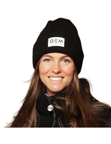 Gem Kiss Beanie BLACK