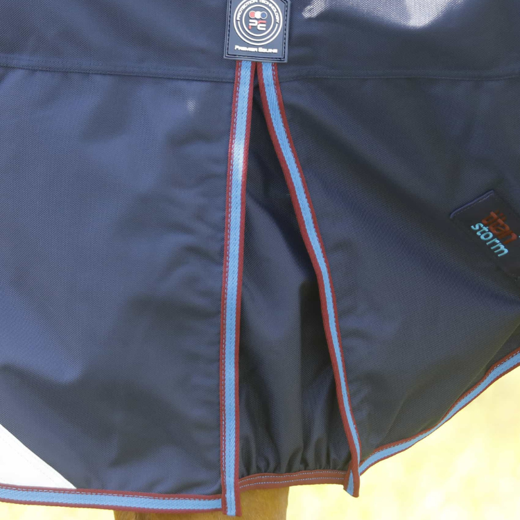 Couverture Premier Equine Titan Storm 200g Avec Couvre Cou Marine