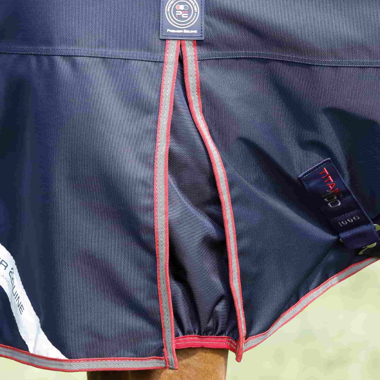 Cape manteau COS bleu marine taille unique (D'occasion) à Genève pour