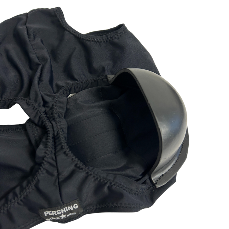 Bonnet à Oeillères Fermées Pershing En Lycra
