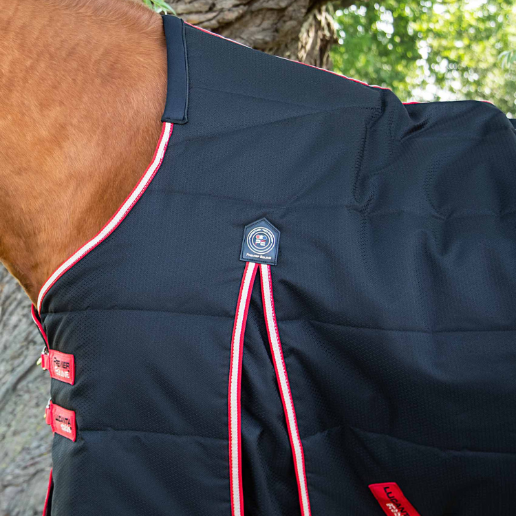 Couverture D'écurie Premier Equine Lucanta 200g Noir