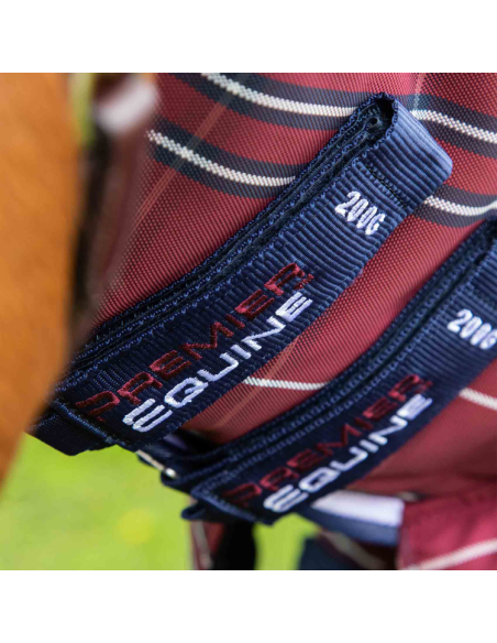 Couverture D'écurie Premier Equine Domus 200g Avec Couvre Cou