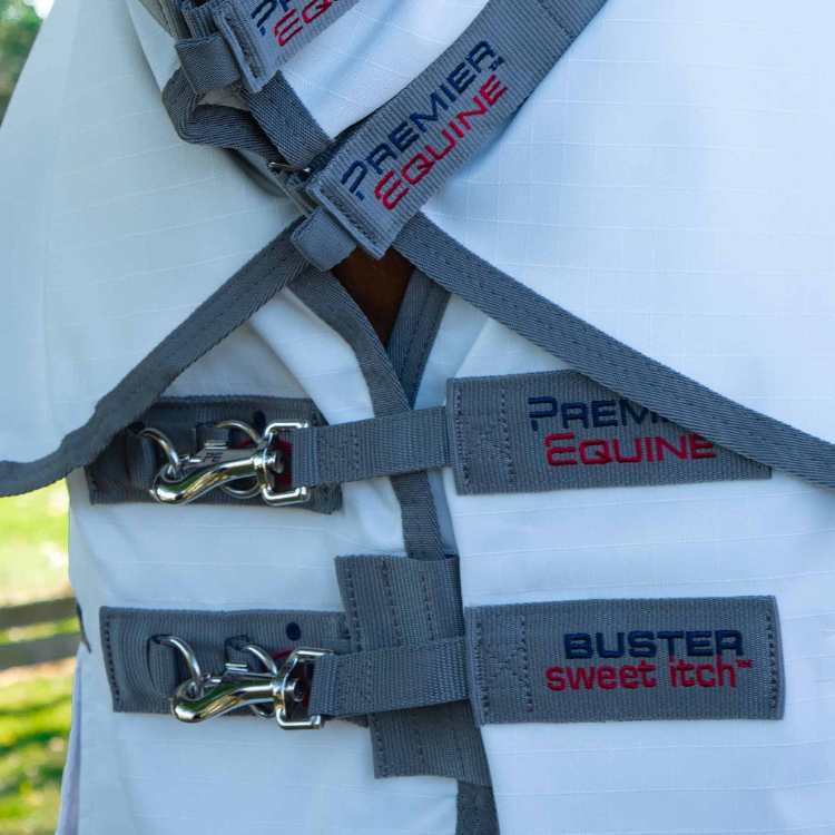 Couverture Anti-Mouches Premier Equine Sweet Itch Buster Avec protection ventrale Blanc