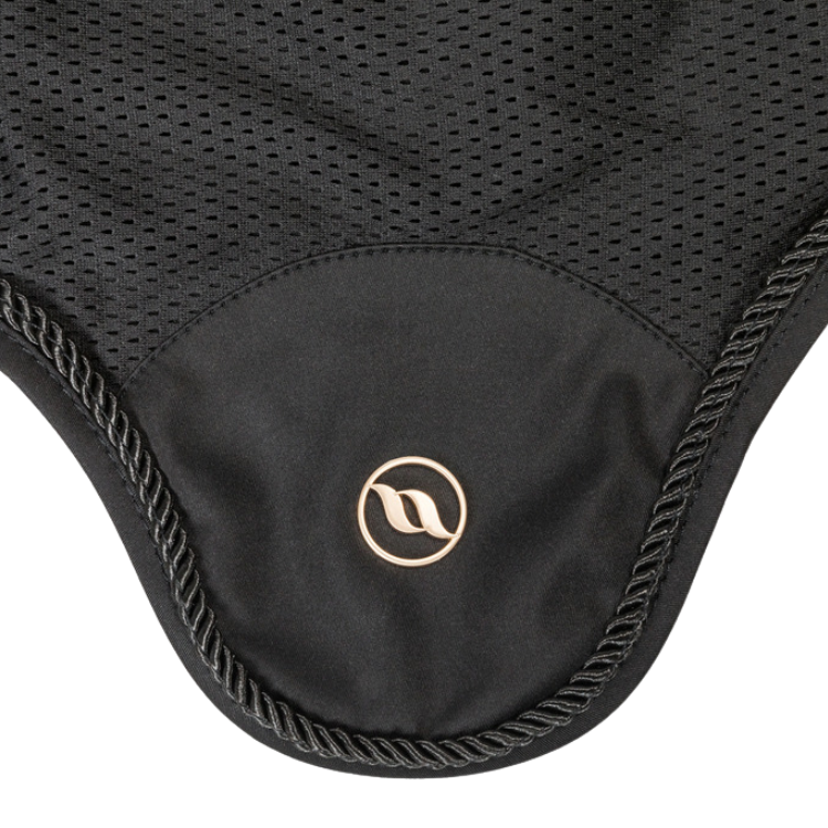 Bonnet Back On Track "Deep Nights" Noir