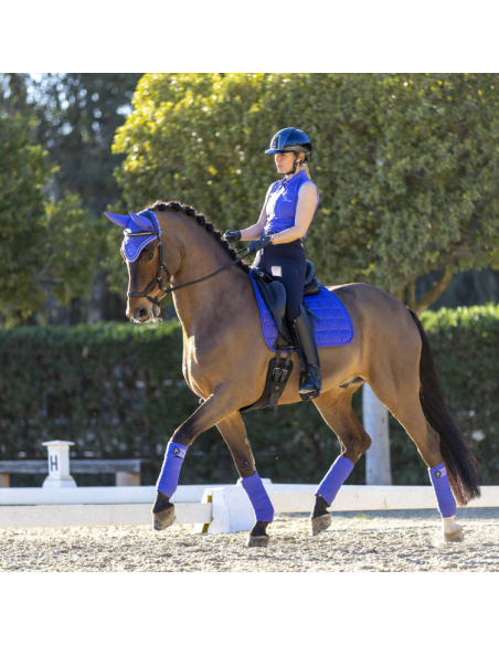 Tapis de Selle LeMieux Square Dressage en Carbon Mesh Jacinthe