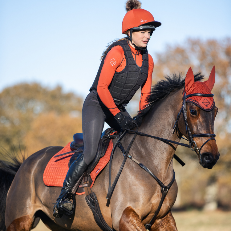 Tapis de Selle LeMieux Square CSO en Suédine Terre de Sienne