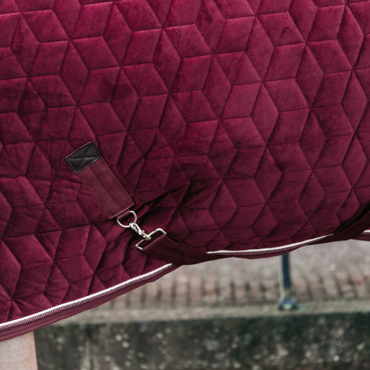 Couverture d'Écurie Kentucky Velvet 160g Bordeaux