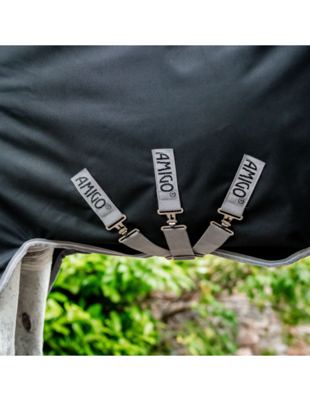 Couverture Horseware Amigo Bravo 12 plus 400grs noir/gris