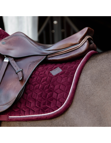 Tapis De Selle Kentucky Velvet Jumping Bordeaux