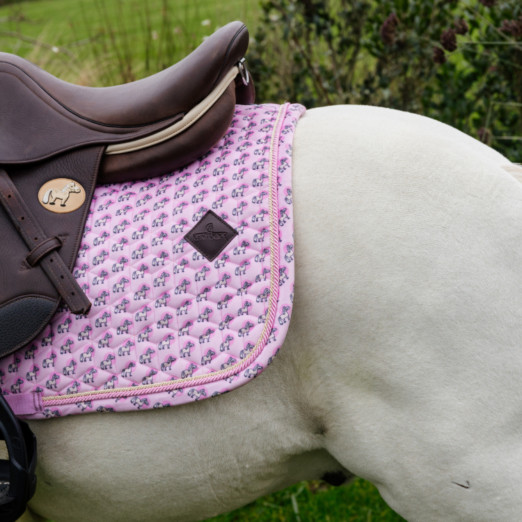 Tapis De Selle Kentucky Sammy Jumping Vieux rose