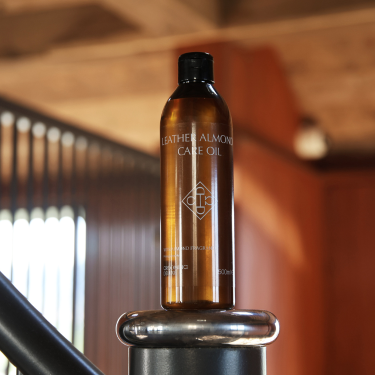 Huile Pour Cuir Grooming Deluxe À L'amande 500ml