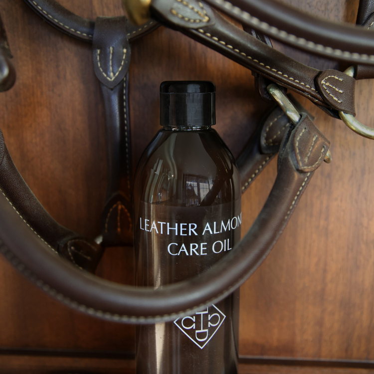 Huile Pour Cuir Grooming Deluxe À L'amande 500ml