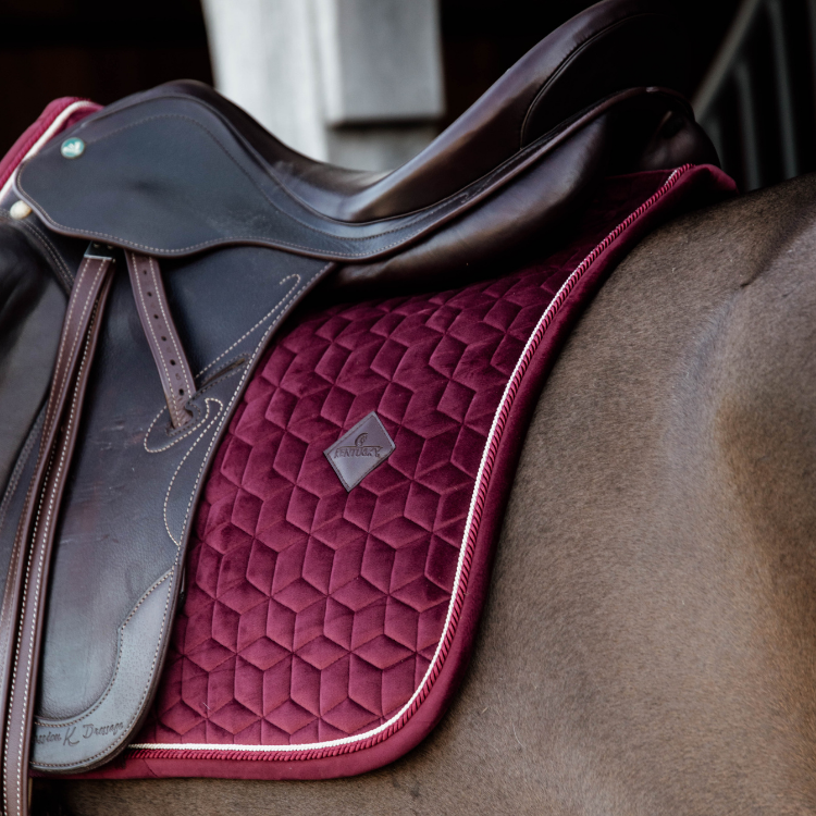 Tapis De Selle Kentucky Velvet Dressage Bordeaux